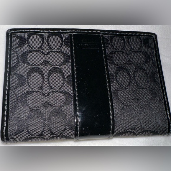 Coach Handbags - Coach card holder